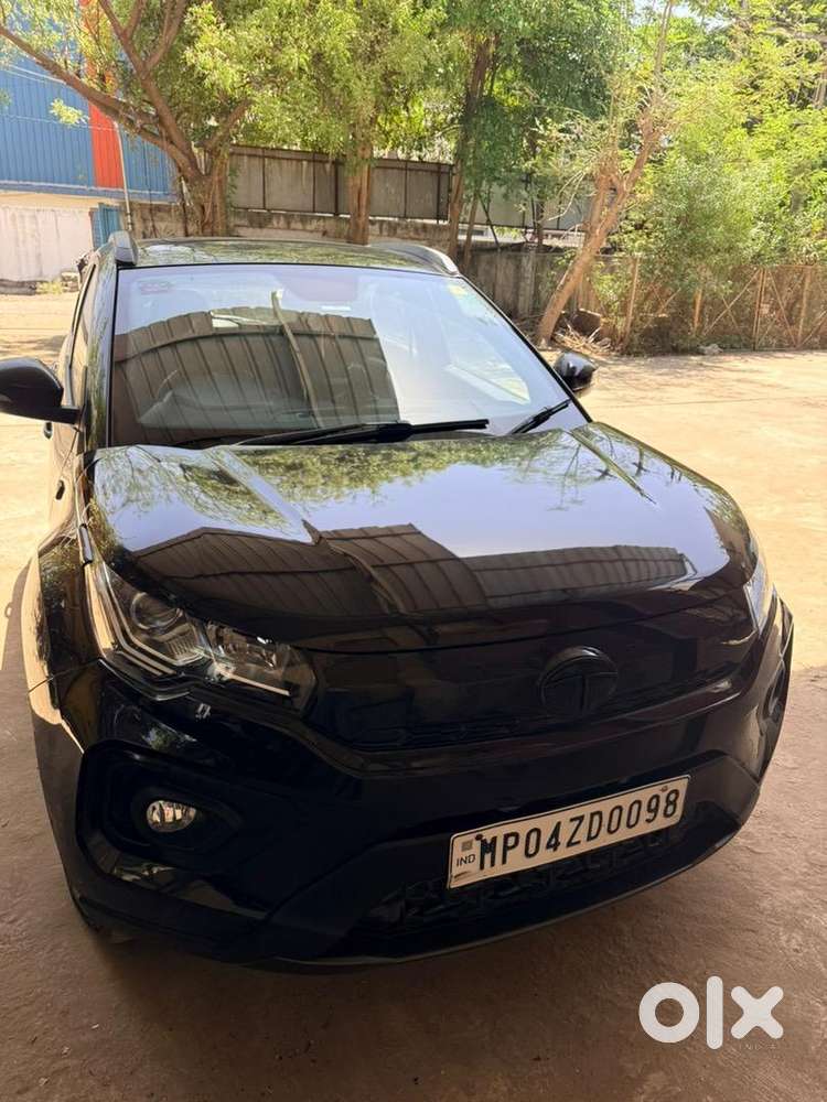Tata Nexon Xz Plus (s) Diesel Dark Edition 2023