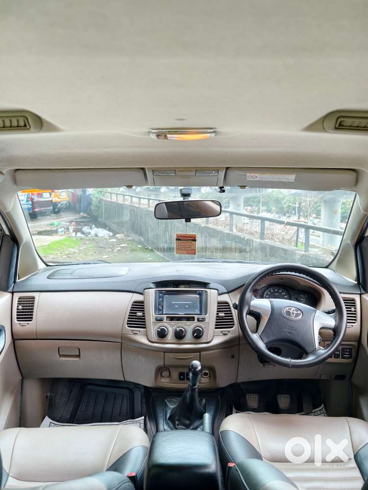 Toyota Innova 2.5 G (diesel) 8 Seater, 2016, Diesel