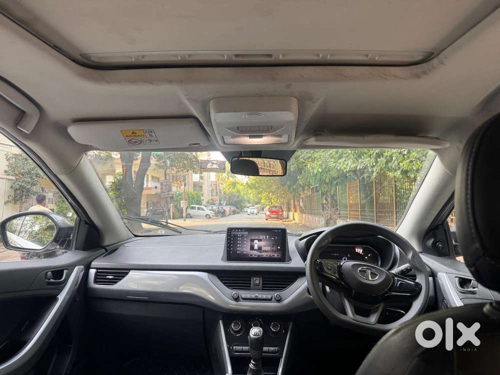 Tata Nexon 2023 Petrol 7700 Km Driven