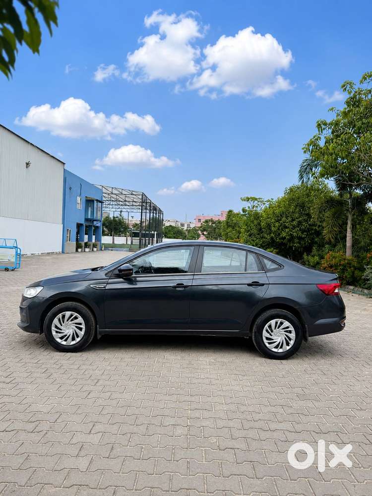 Skoda Slavia 1.0 Active Tsi, 2022, Petrol