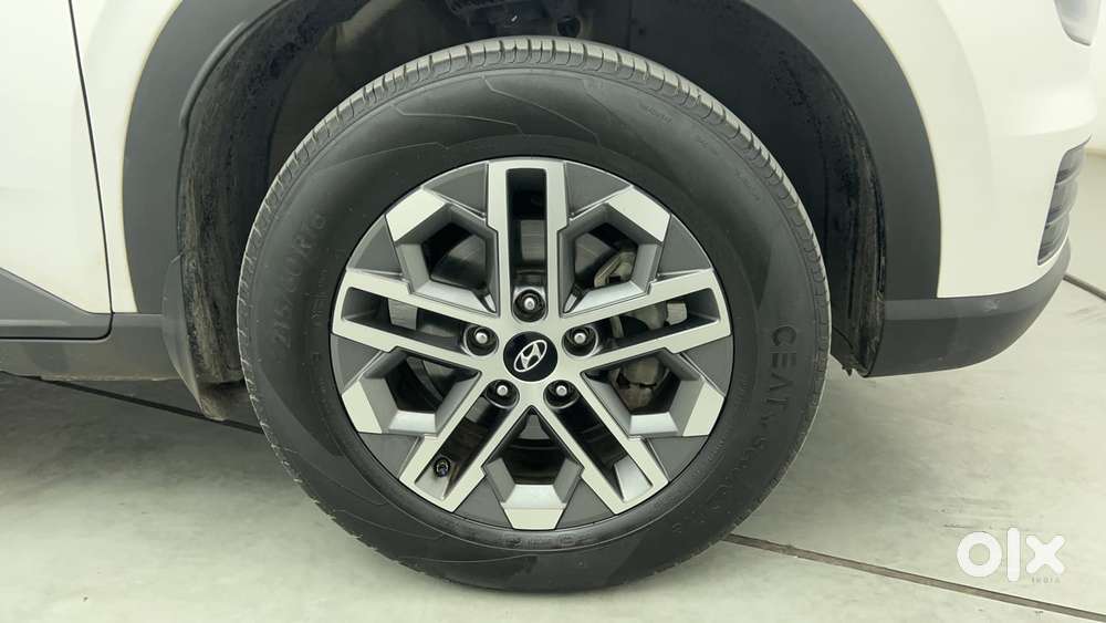 Hyundai Venue 1.0 Sx (o) Turbo Dct, 2024, Petrol