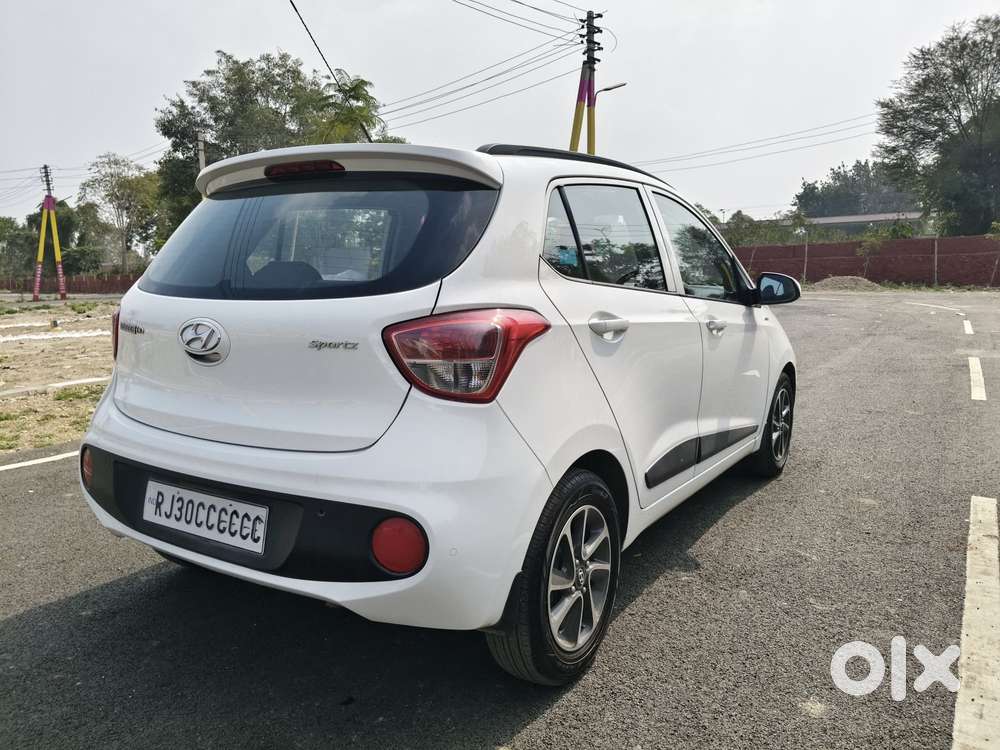Hyundai Grand I10 Sportz (o) 1.2 At Vtvt, 2018, Petrol