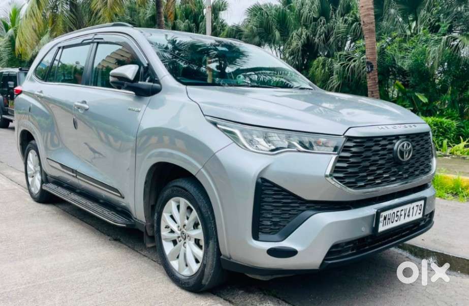 Toyota Innova Hycross 2.0 Vx Hybrid 7 Str, 2025, Petrol