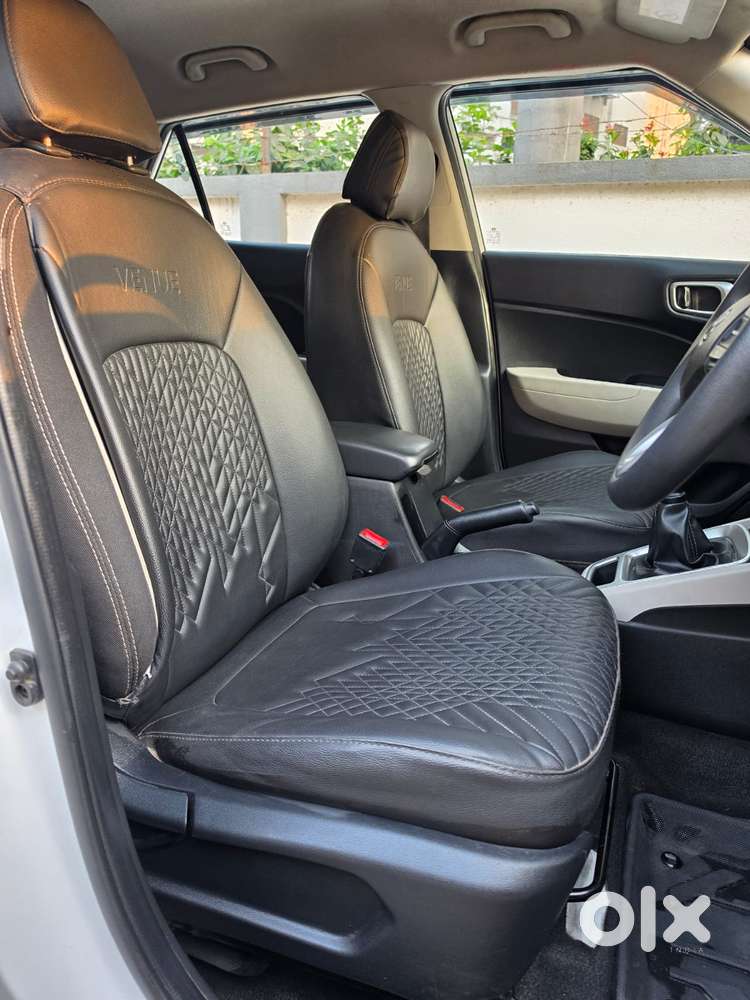 Hyundai Venue S 1.2 Petrol, 2025, Cng & Hybrids