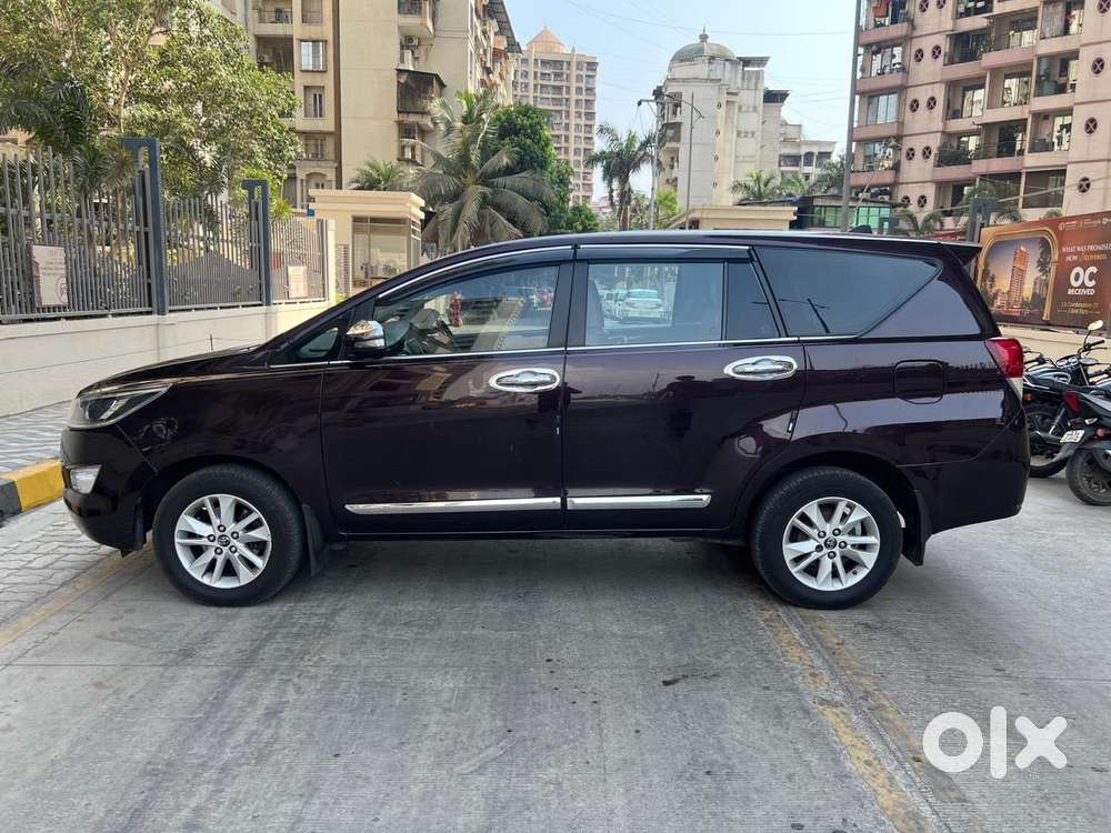 Toyota Innova Crysta 2.8 Zx At 7 Seater, 2017, Diesel