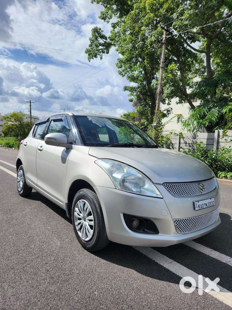 Maruti Suzuki Swift VXI with ABS, 2011, Petrol