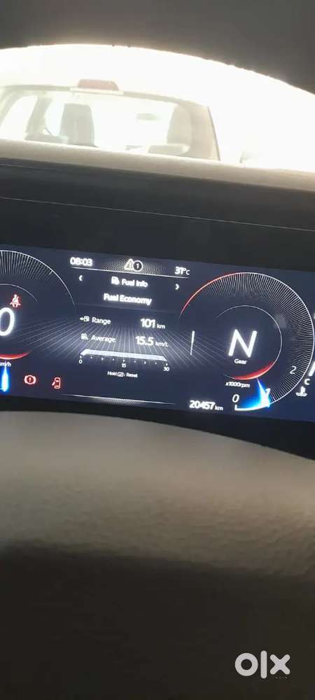 Mahindra Xuv700 Petrol 2024