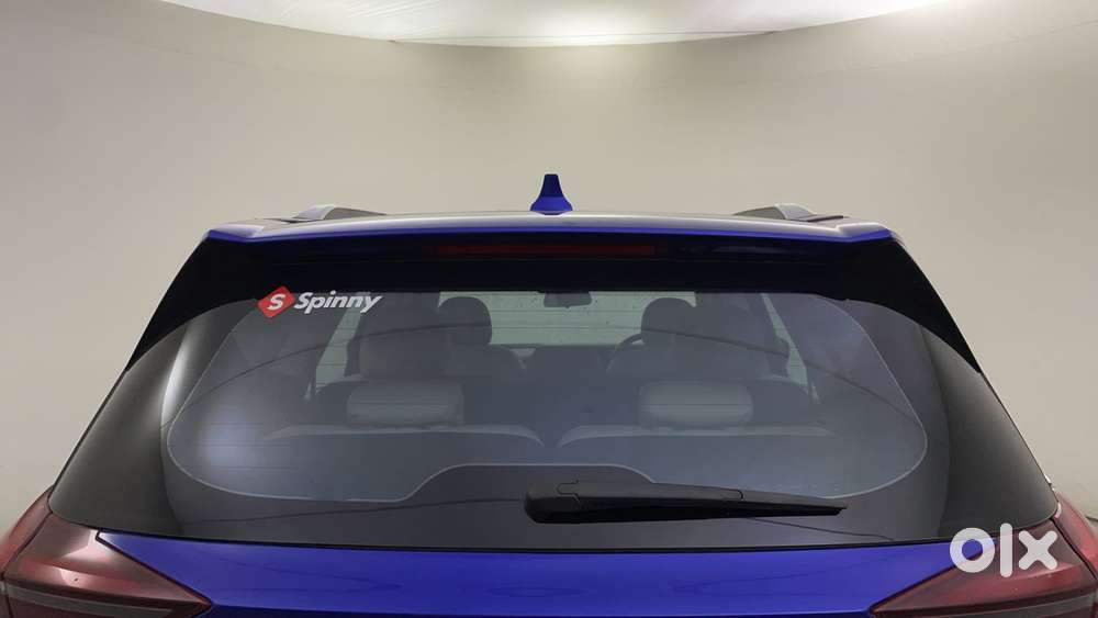 Mahindra Xuv700 2.0 Ax 7 Petrol At Luxury Pack Str, 2022, Petrol