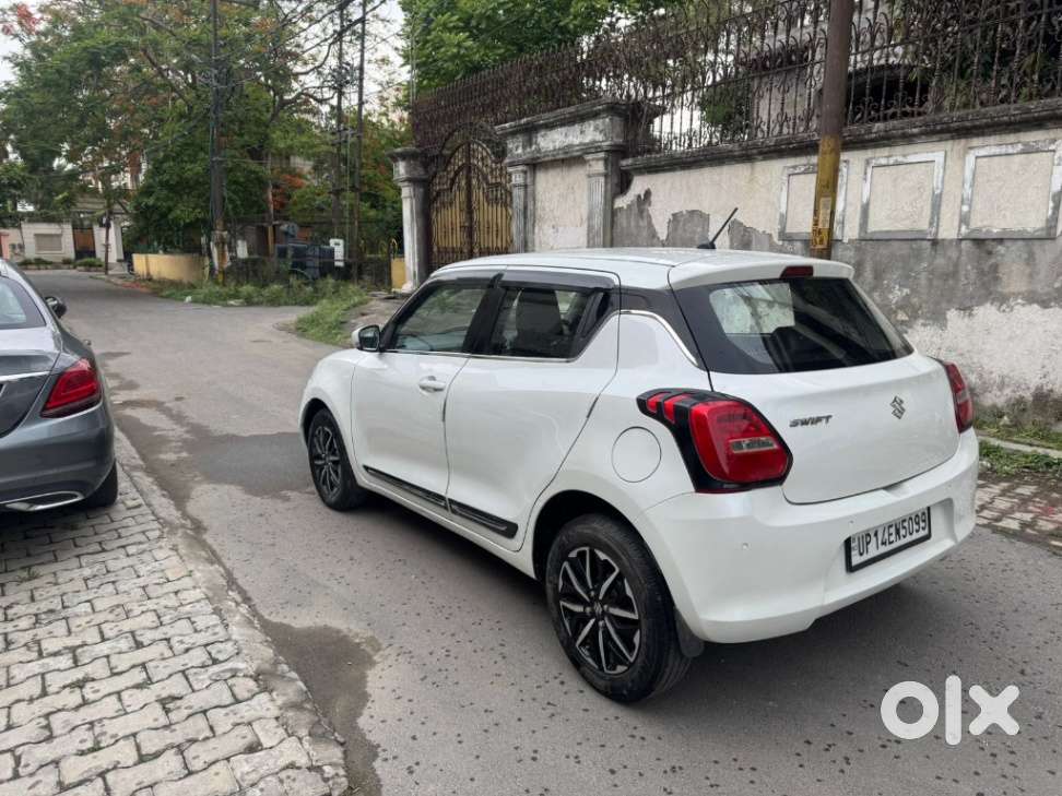 Maruti Suzuki Swift Vxi + Manual, 2020, Petrol