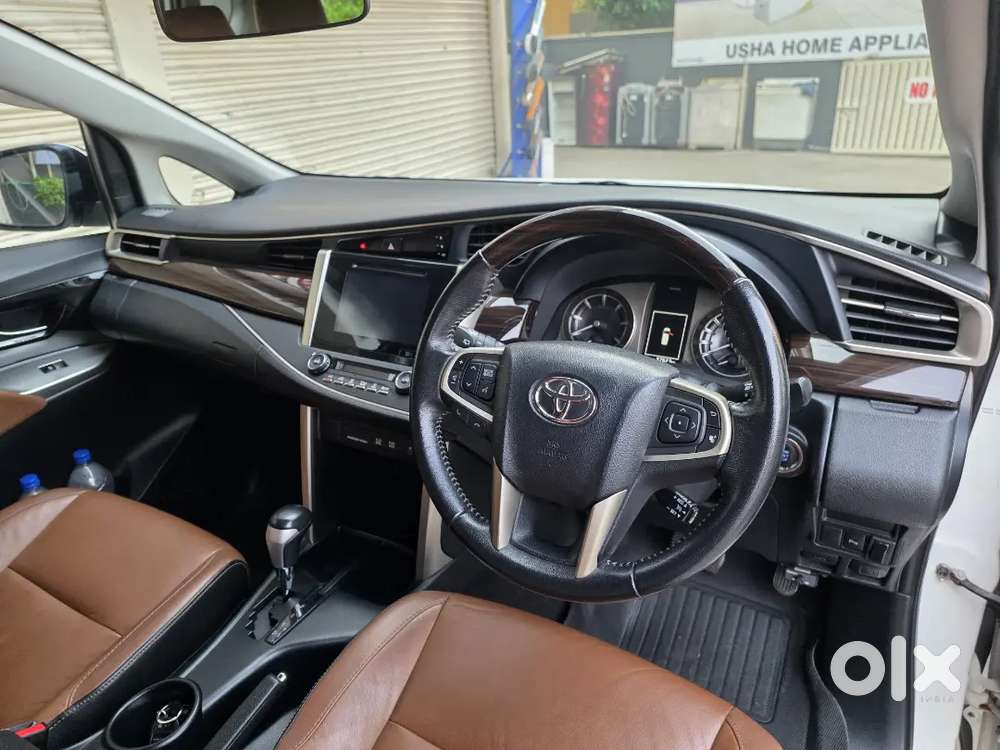 Toyota Innova Crysta 2017 2.8 Zx At 7s 58000km Excellent Condition