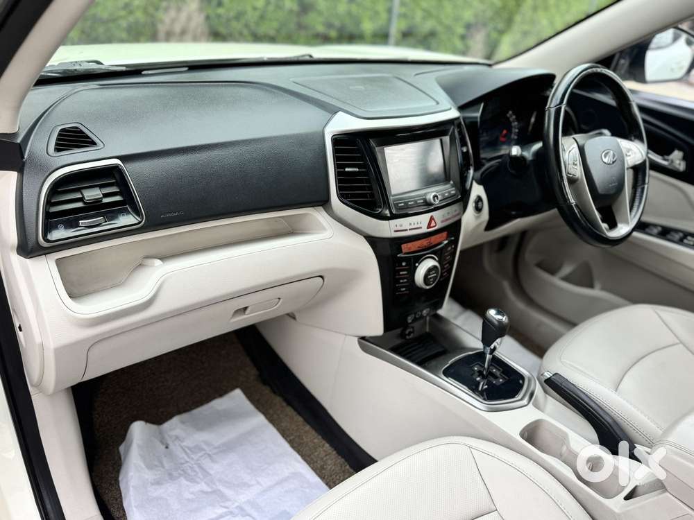 Mahindra Xuv300 W8 (o) 1.5 Diesel Amt, 2021, Diesel