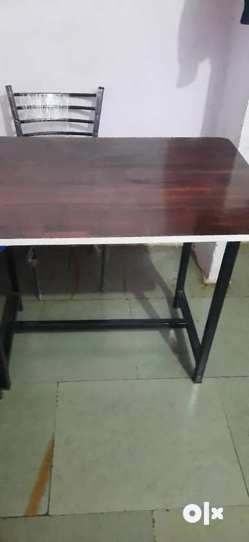 Writing table deals olx