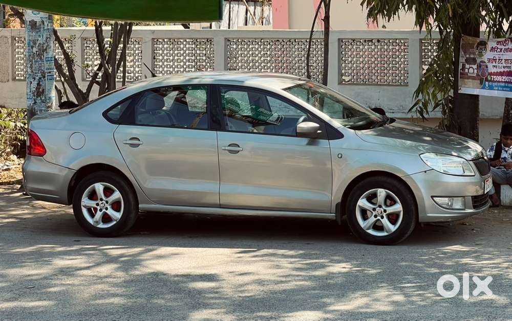 Skoda Rapid Diesel 2012 Variant Elegance Tdi