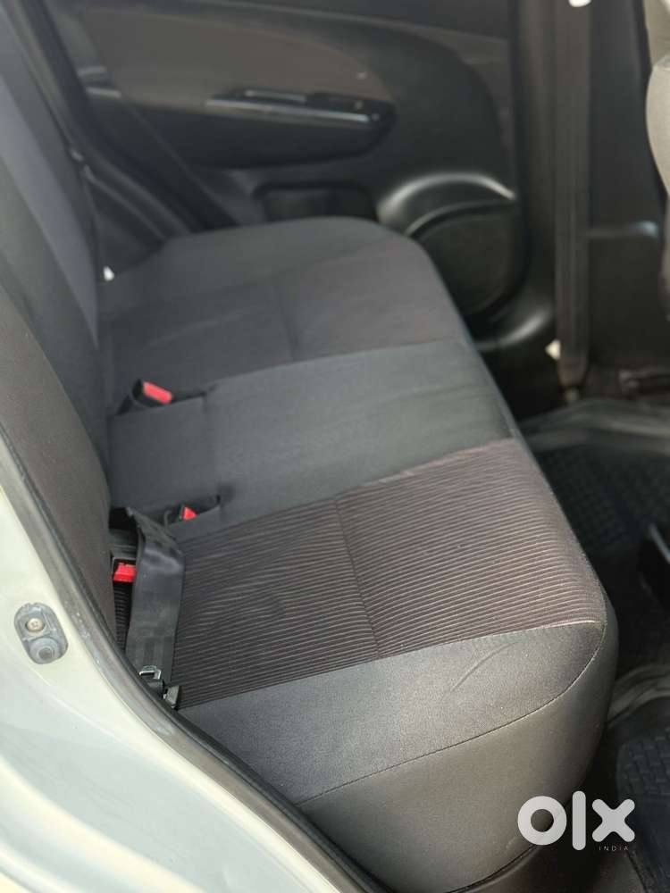 Maruti Suzuki Swift Vxi Optional, 2018, Petrol