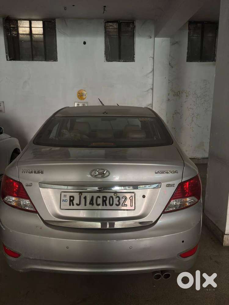 Hyundai Verna Xxi 2012 Petrol