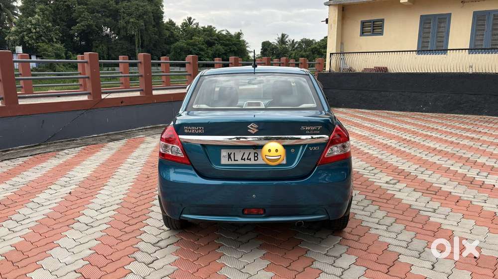 Maruti Suzuki Swift Dzire 1.2 Vxi Bsiv, 2012, Petrol