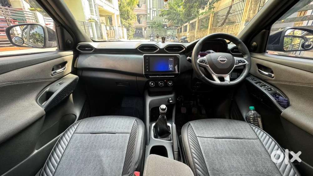Nissan Hybrid Manual 2024 Petrol/cng