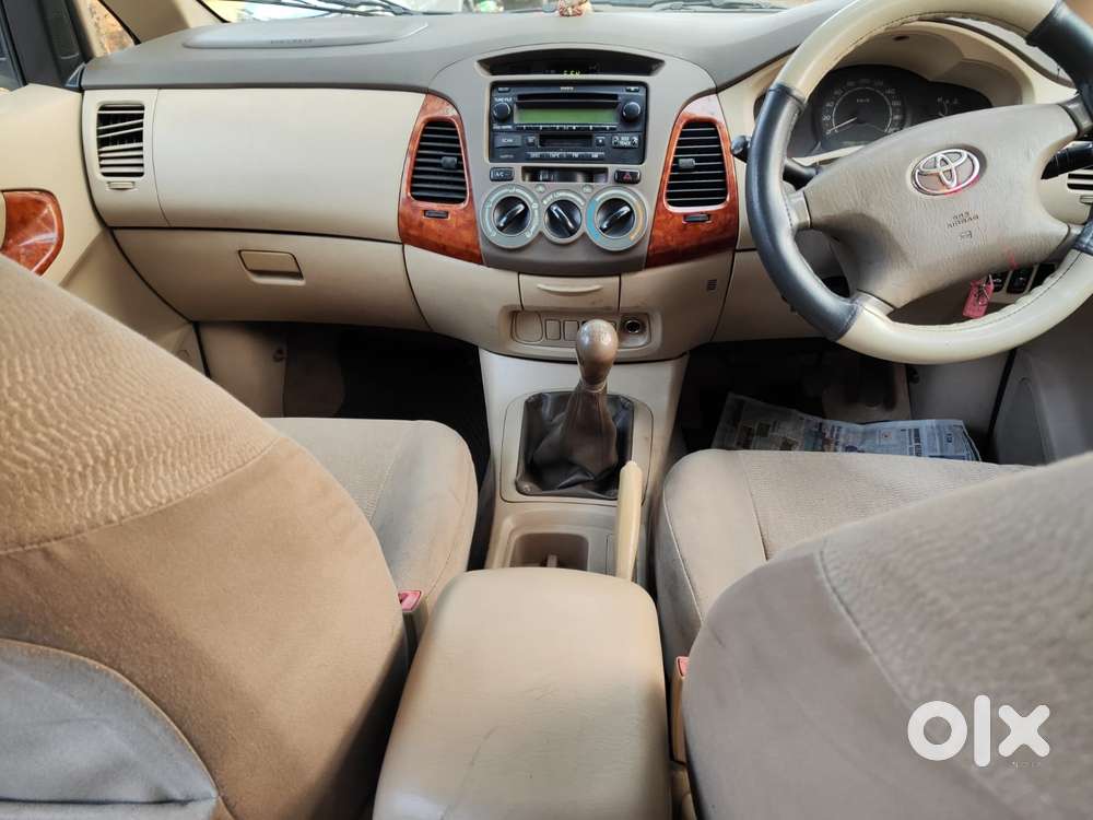 Toyota Innova 2.5 Vx 8 Str Bs-iii, 2008, Diesel