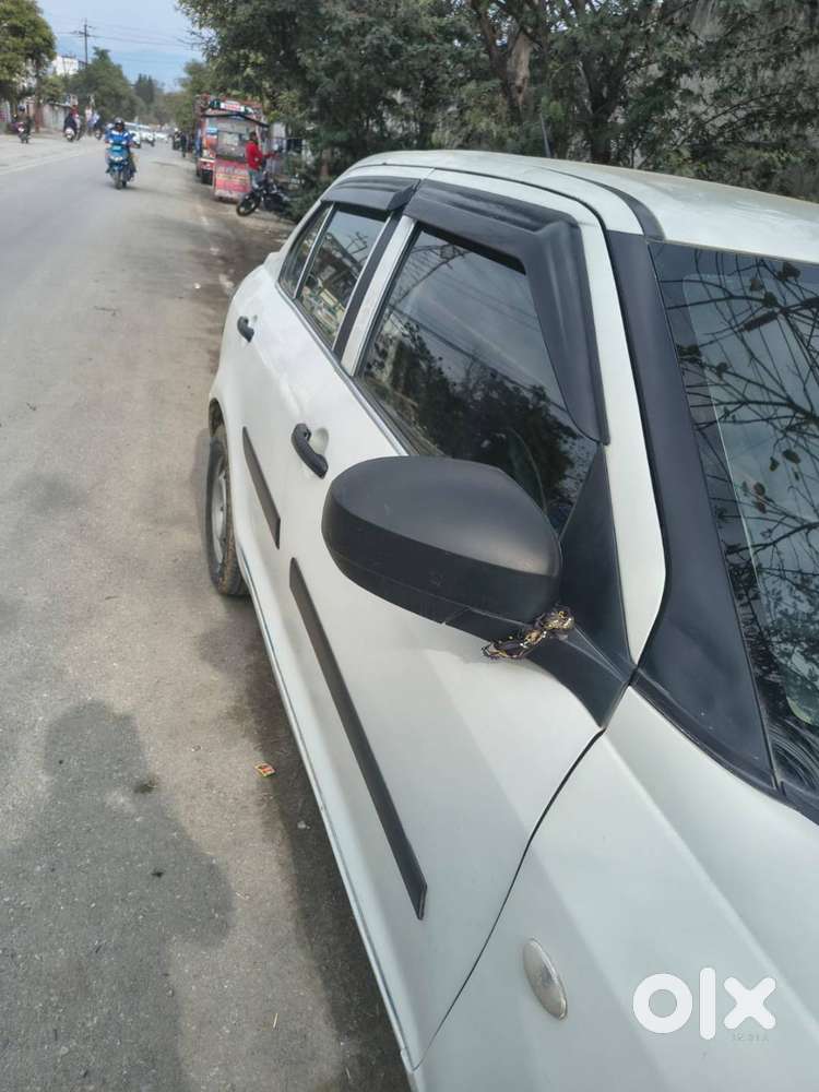 White Colour Clean Swift Desire