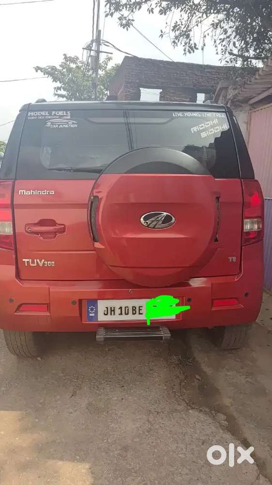 Mahindra Tuv 300 2016 Diesel Well Maintained