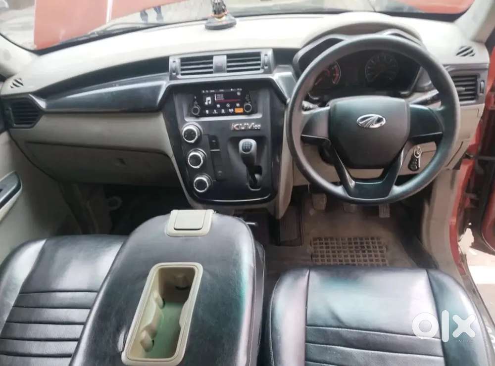 Mahindra Kuv 100 2016 Petrol 28000 Km Driven
