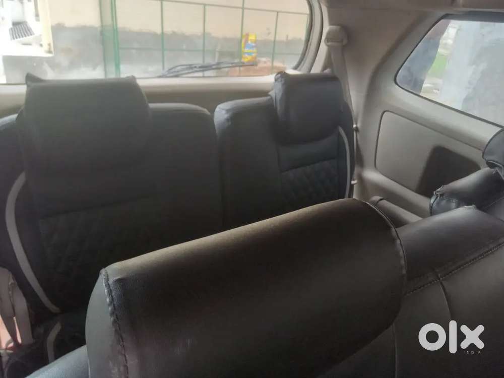 Toyota Innova 2010 Diesel 224000 Km Driven