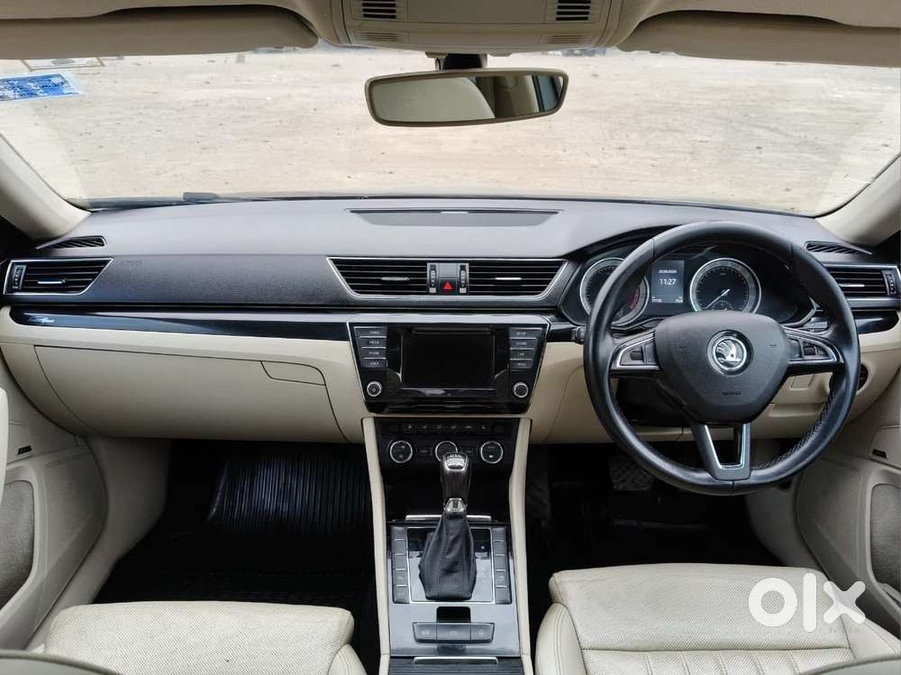 Skoda Superb Lk 1.8 Tsi At, 2016, Petrol