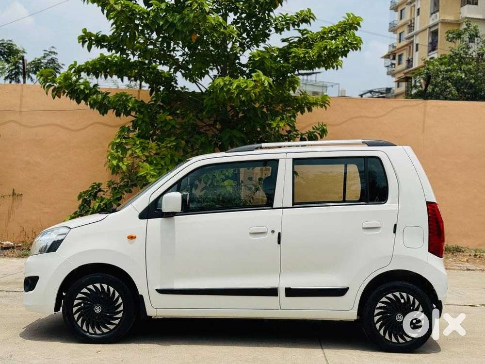 Maruti Suzuki Wagon R 1.0 Vxi Amt, 2018, Petrol