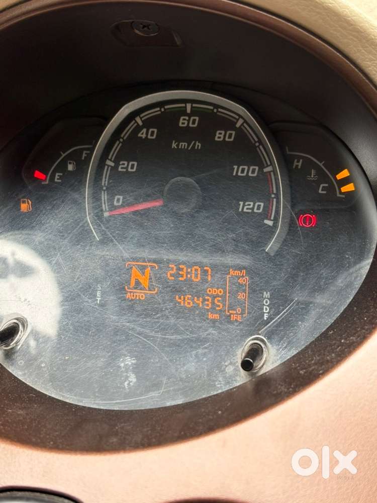 Well Maintained Low Km Lady Used Tata Nano Automatic For Sale