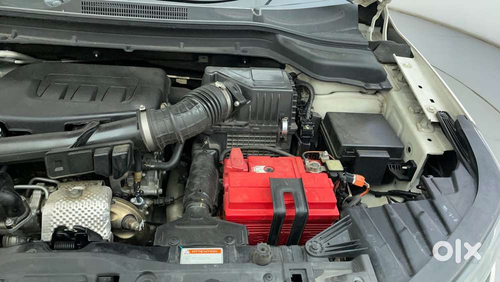 Mahindra Xuv300 1.2 W6 Amt Petrol, 2022, Petrol