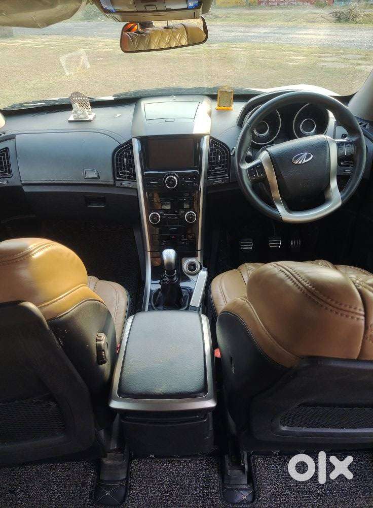 Mahindra Xuv500 W11 Option, 2020, Diesel