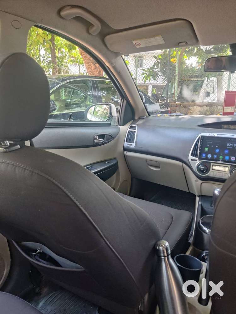Hyundai I20 2011 Cng & Petrol Good Condition