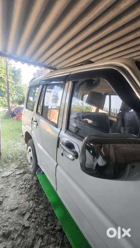 Mahindra Scorpio M2 Di  2011 Diesel+5साल डेट बढ़ा है 2031 तक फिटनेस है