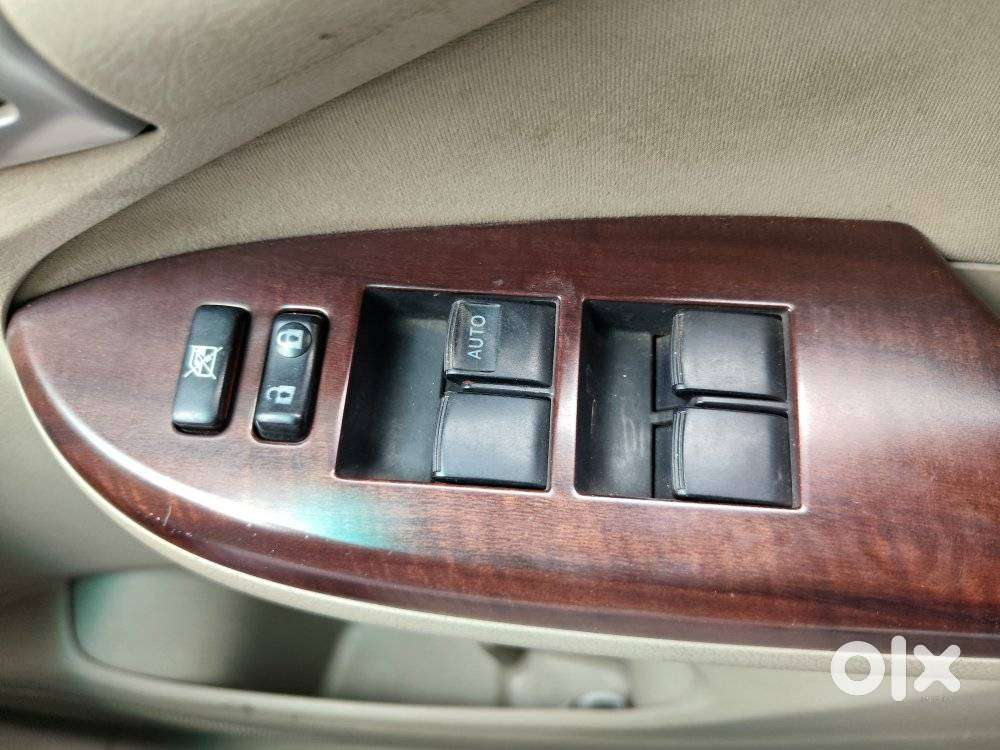 Toyota Corolla Altis G Hv At, 2013, Petrol