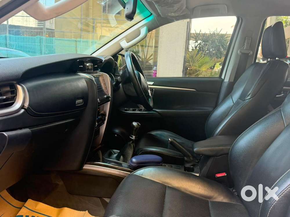 Toyota Fortuner 4x2 Mt 2.8 Diesel, 2023, Diesel