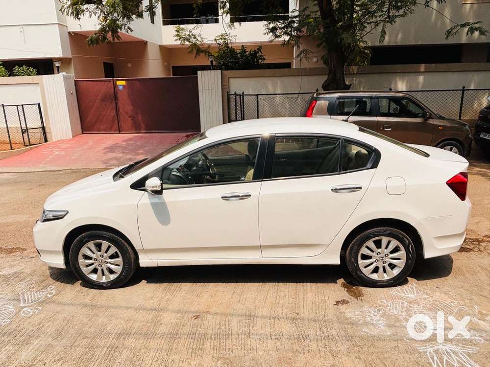 Honda City V Mt, 2012, Petrol