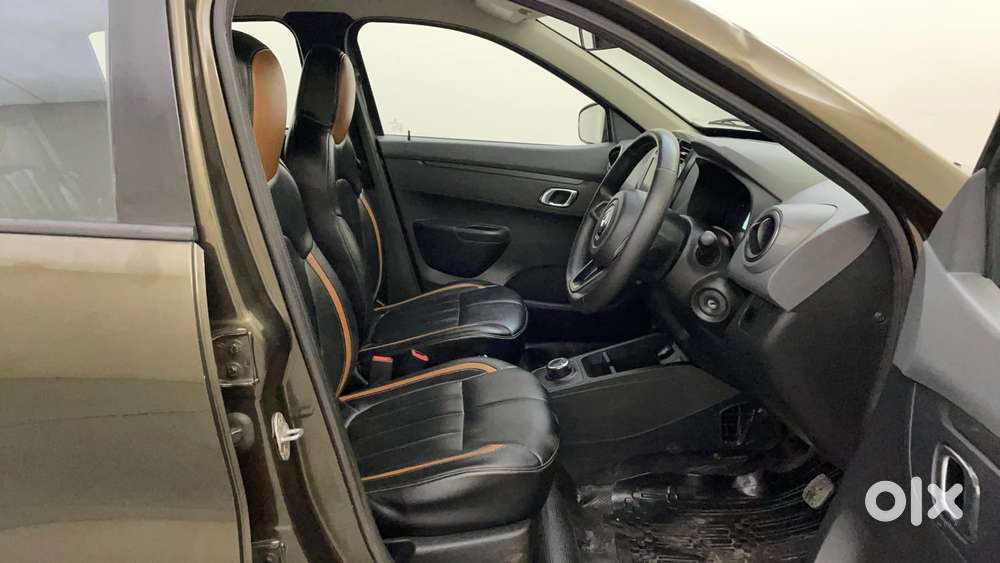 Renault Kwid 2019-ongoing 1.0 Rxt Amt (o), 2020, Petrol