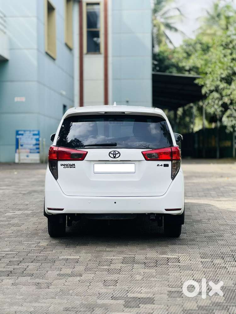 Toyota Innova Crysta 2.4 G Mt, 2018, Diesel