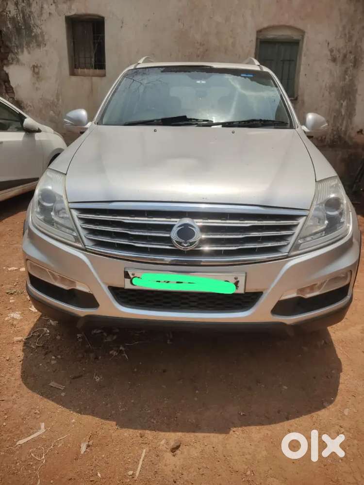 Mahindra Rexton 2015 Diesel Well Maintained