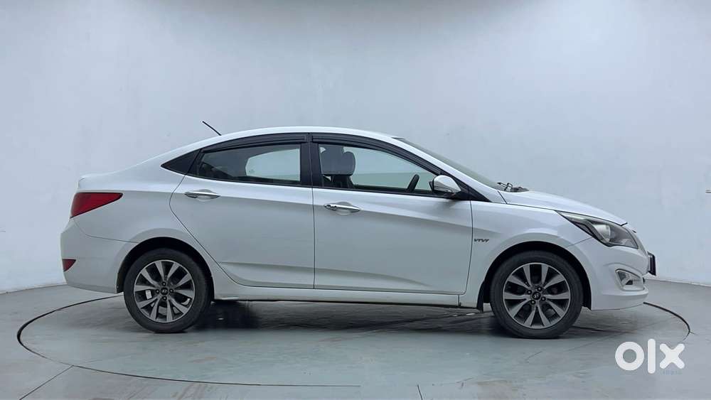 Hyundai Verna 1.6 Vtvt S Option, 2015, Petrol