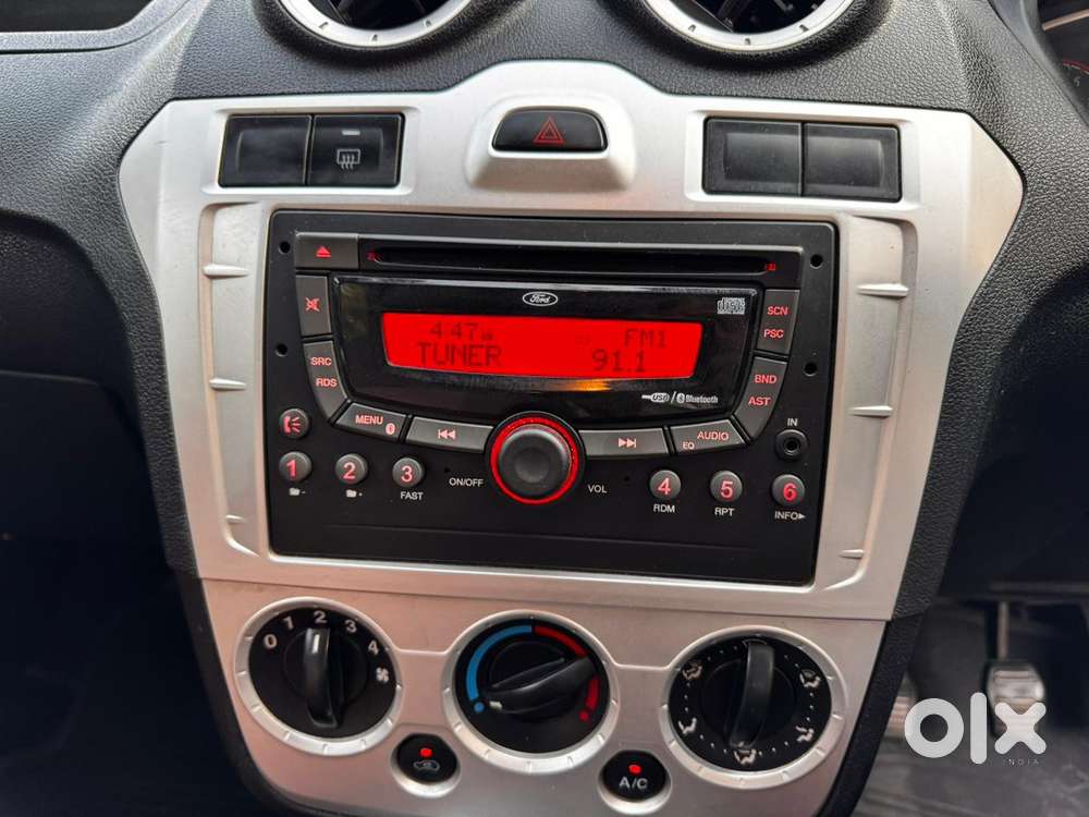 Ford Figo 1.2 Duratec Petrol Zxi, 2015, Petrol