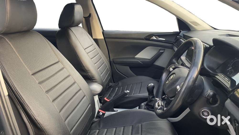 Skoda Kushaq 1.0 Tsi Style, 2021, Petrol