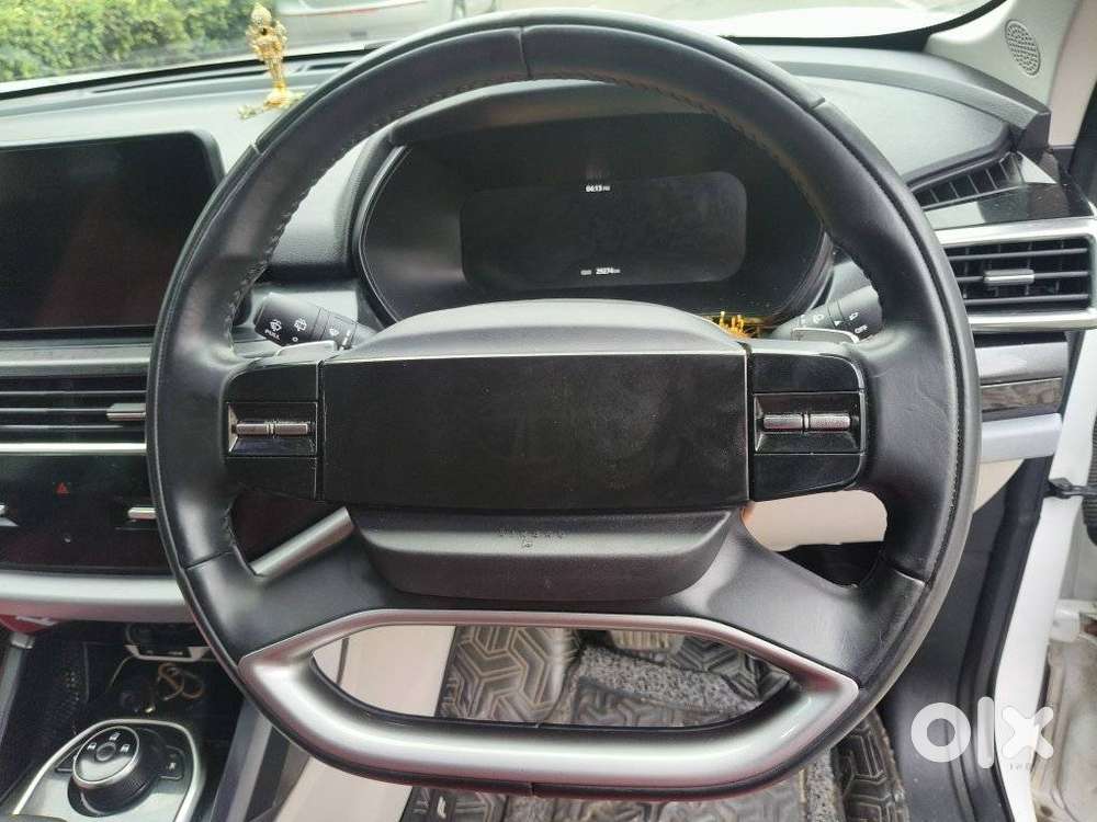 Tata Safari Pure Plus S, 2024, Diesel