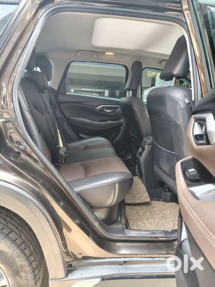 Toyota Urban Cruiser Hyryder 1.5 V Hybrid, 2023, Petrol