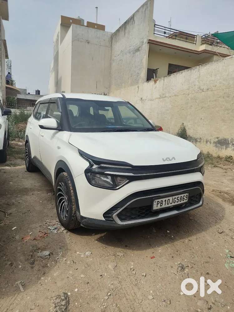 Kia Carens 2023 Diesel Good Condition