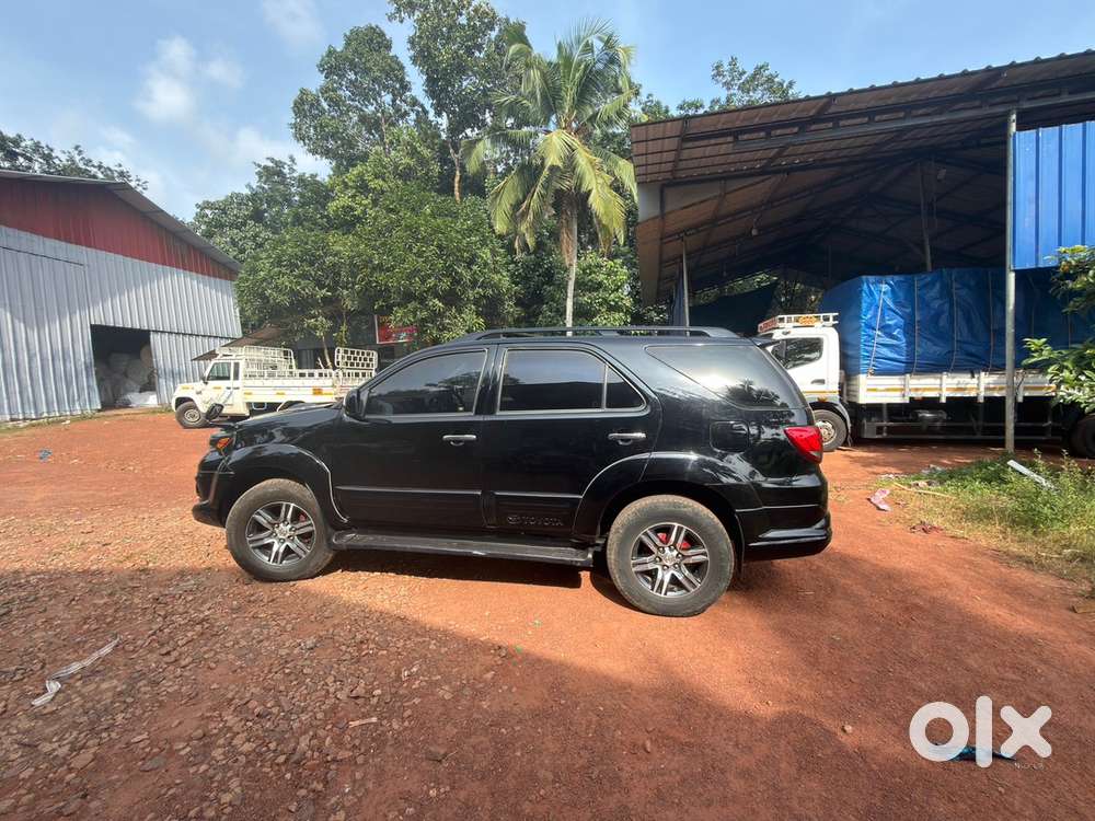 Toyota Fortuner Diesel 2012