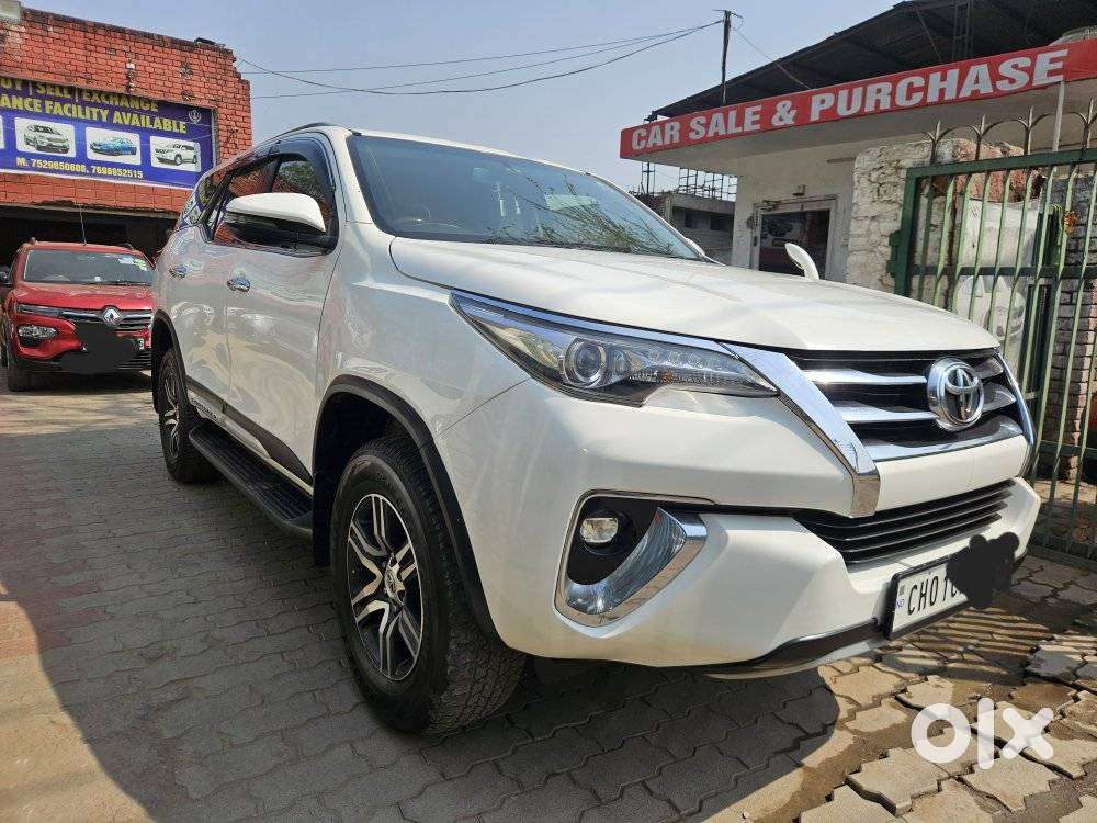 Toyota Fortuner 3.0 4x2 Automatic, 2020, Diesel