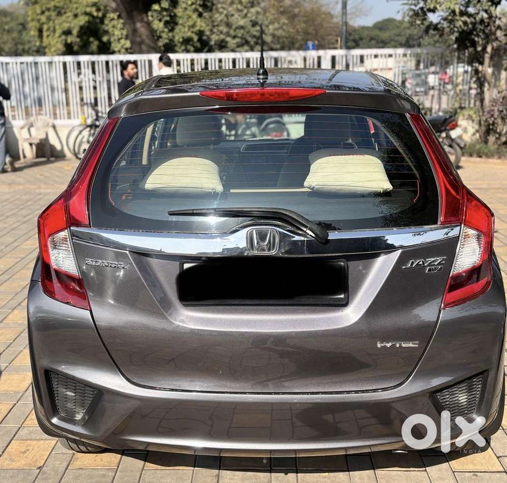 Honda Jazz V Mt Privilege, 2018, Petrol