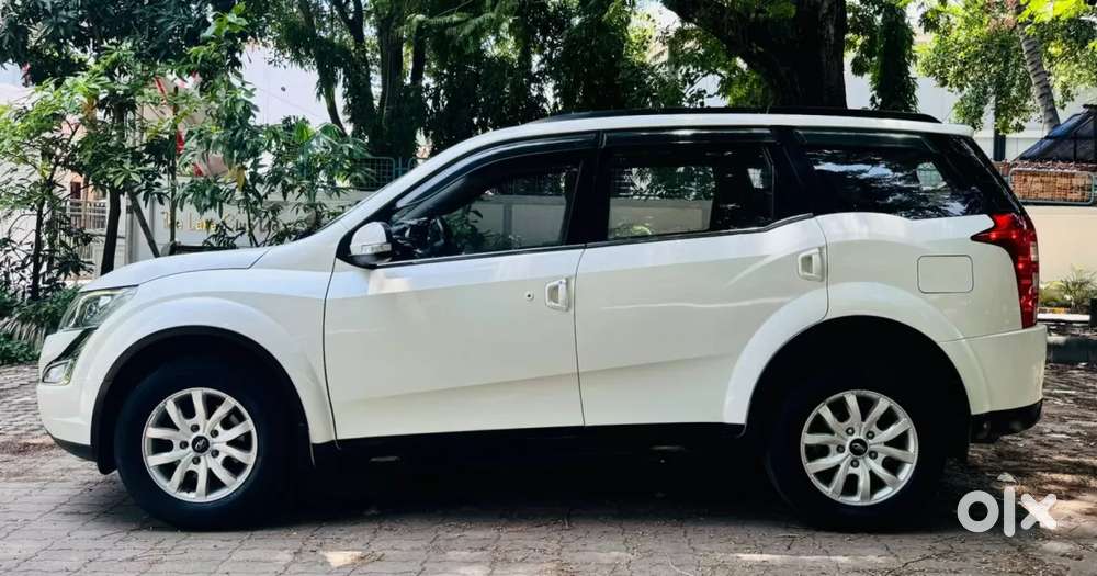 Mahindra Xuv500 At W10 Fwd, 2017, Diesel