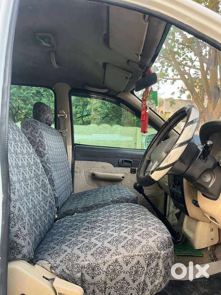 Chevrolet Tavera Neo 3 10 Seats Bsiv, 2014, Diesel